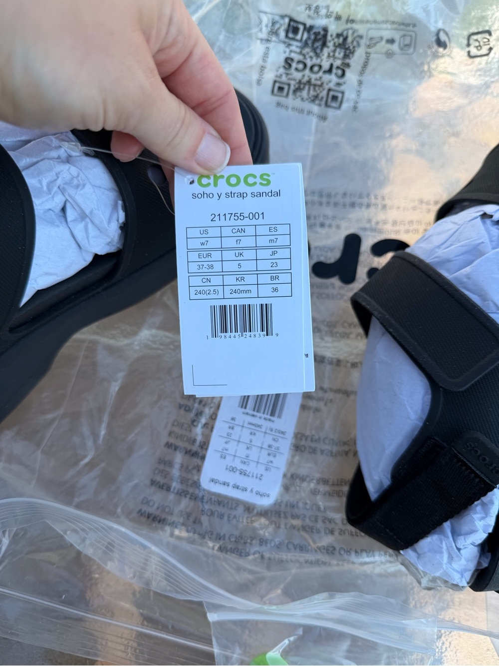 CROCS soho Y strap sandals size W7 - Picture 5 of 5